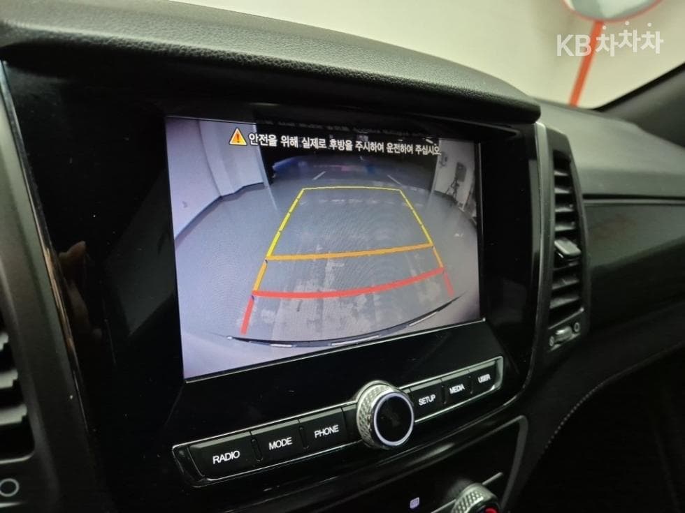 KG Mobility The New (facelift) Rexton 스포츠2.2 2WD 어드Van스 - 11