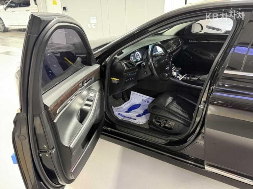 Дженезис EQ9003.8 GDI AWD Лукс - 5