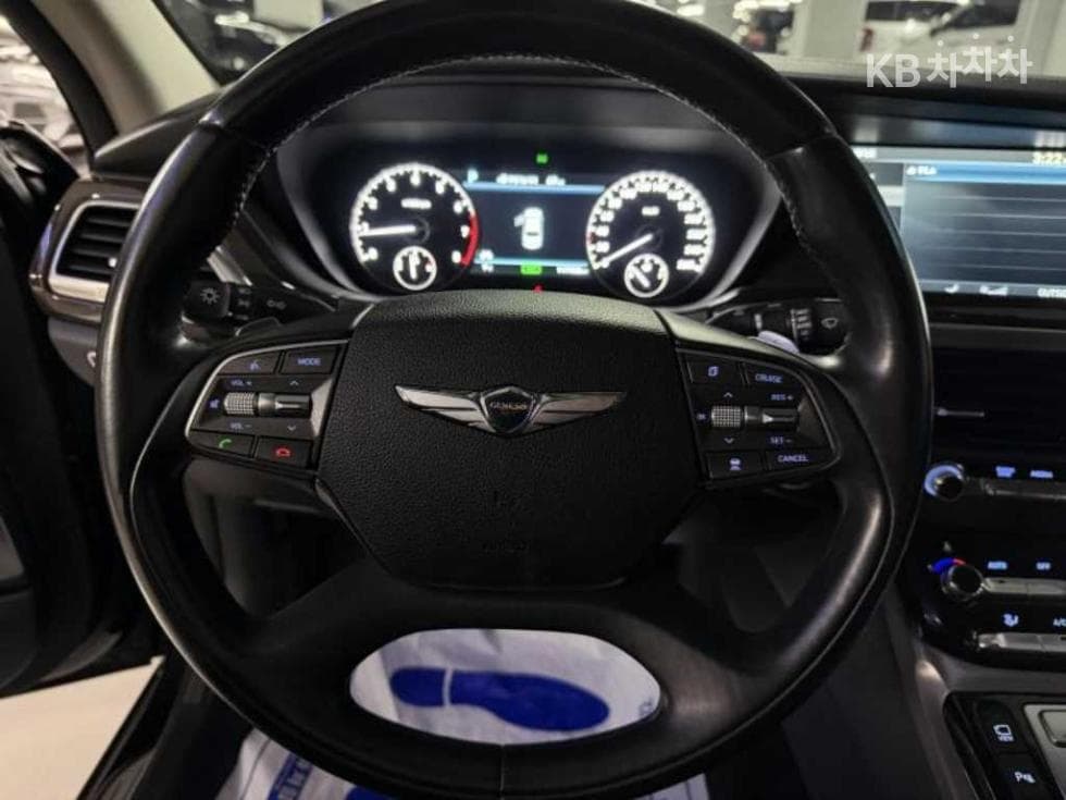 Дженезис EQ9003.8 GDI AWD Лукс - 10