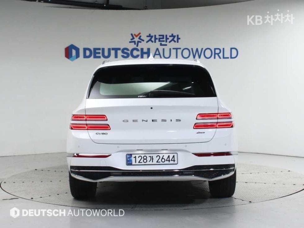 Genesis GV802.5 Turbo Gasoline AWD - 4