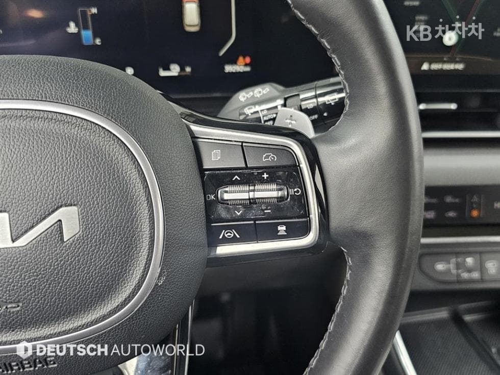 Киа The New (фейслифт) Канивал Хибрид 4-то поколение1.6 HEV 9-местен Noblesse - 18