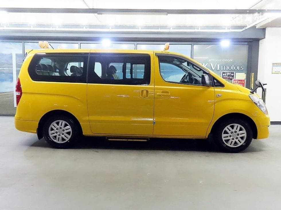 Хюндай Гранд Старекс15-местен 어린이버스 Лукс - 3