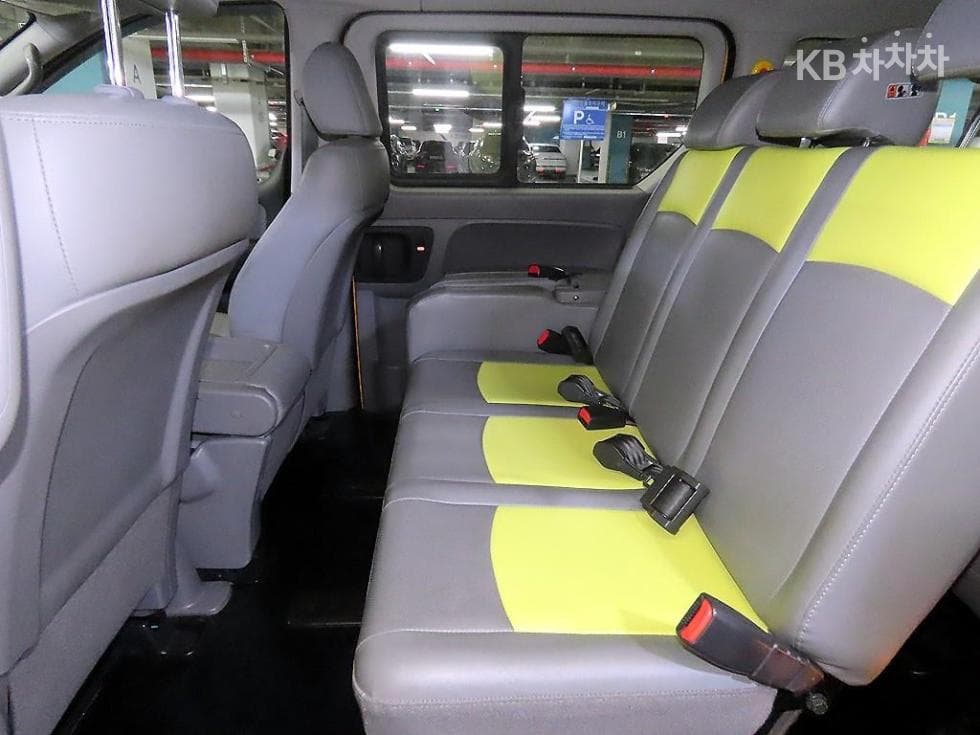 Хюндай Гранд Старекс15-местен 어린이버스 Лукс - 7