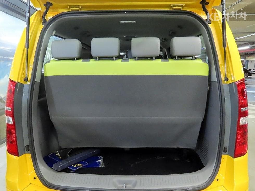 Хюндай Гранд Старекс15-местен 어린이버스 Лукс - 17