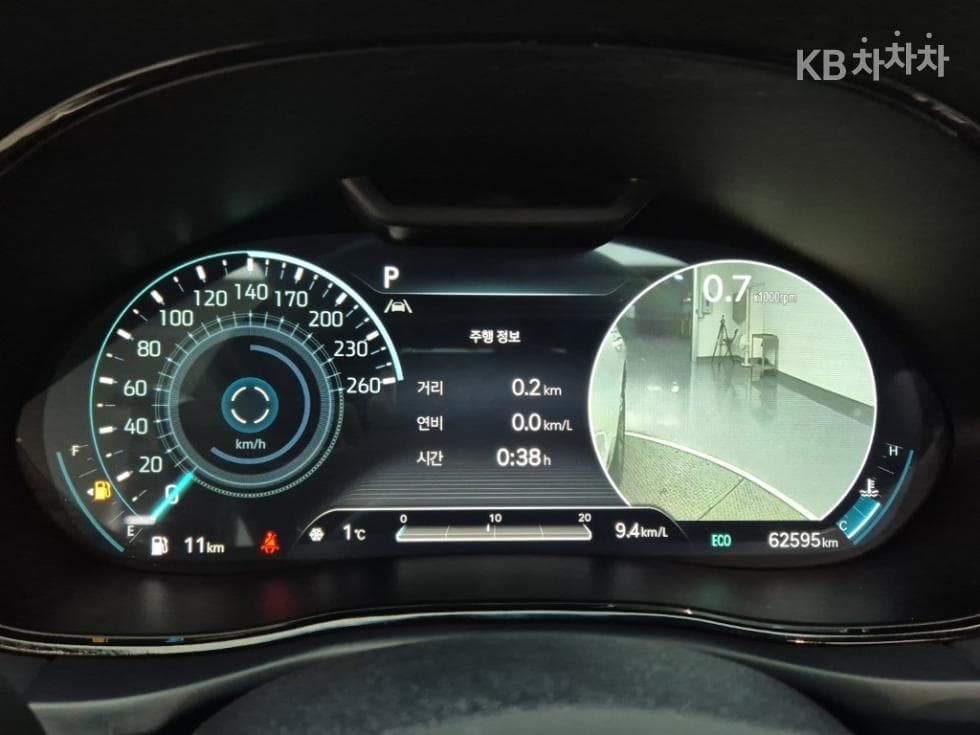 Дженезис GV70Бензин 2.5T AWD - 6