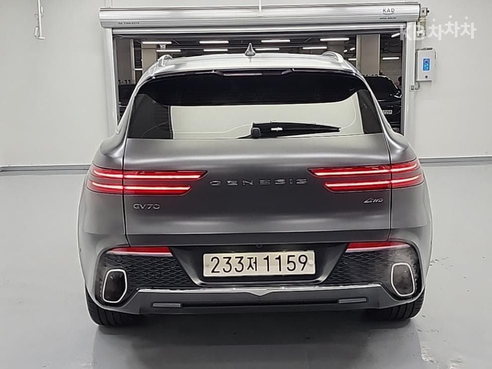 Genesis GV70Gasoline 3.5T AWD - 3