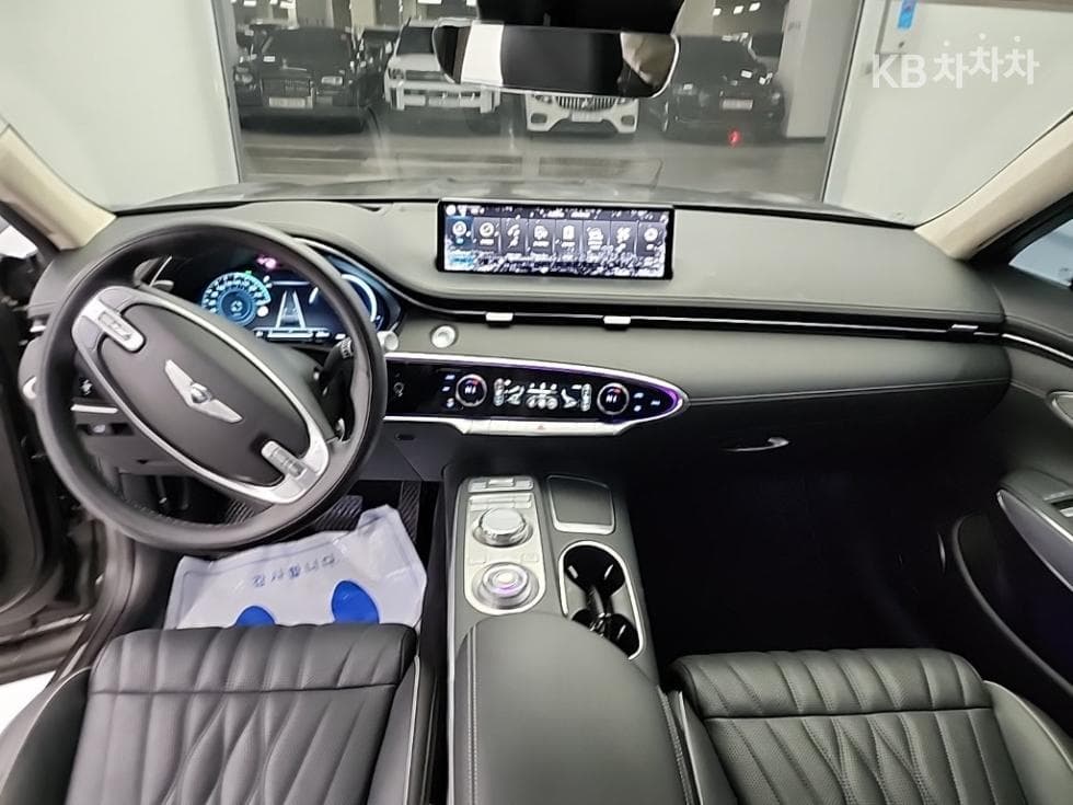 Genesis GV70Gasoline 3.5T AWD - 7