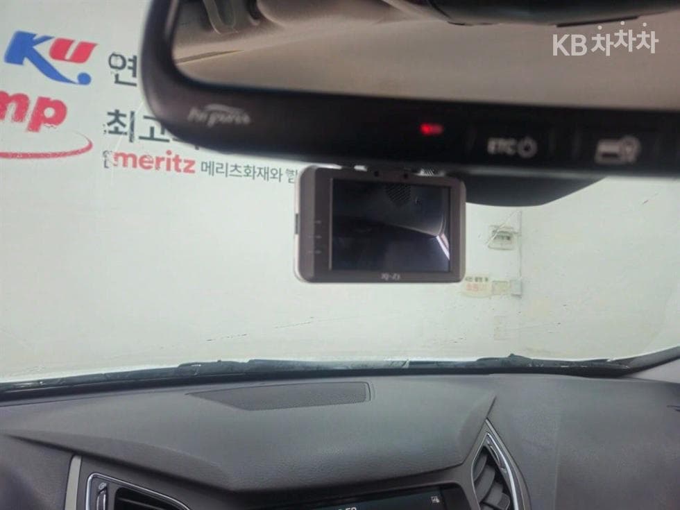 Hyundai Grandeur (Azera)HGHG300 Exclusive Special (special feature/edition) - 12