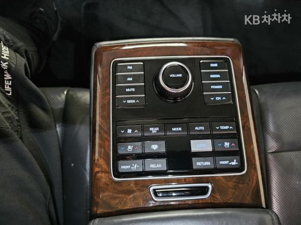 Хюндай Екюс(신형)VS380 Exclusive - 20