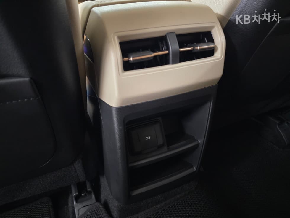 KG Mobility 액티언(J120)2WD S9 Standard - 11