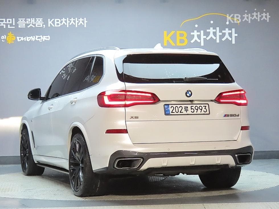 BMW X5 (G05)M50d First Edition - 4