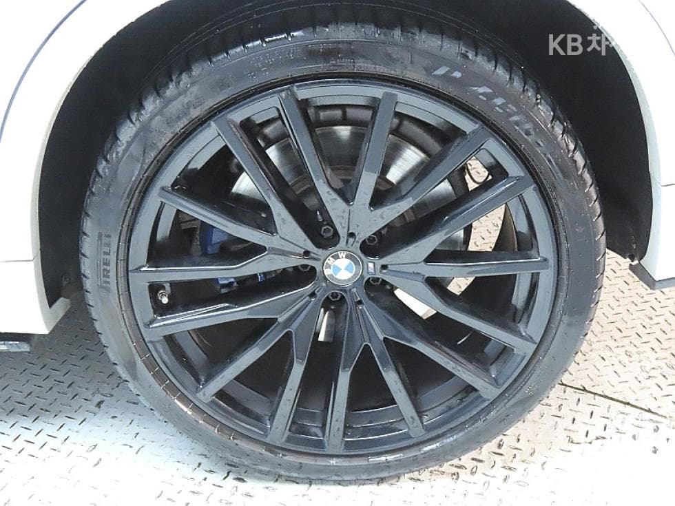 BMW X5 (G05)M50d First Edition - 20