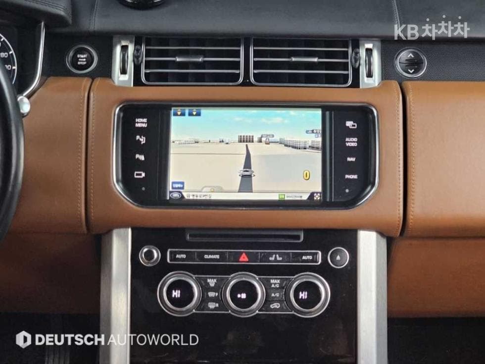 Land Rover New Range Rover4.4 SDV8 보그 SE 405 - 14