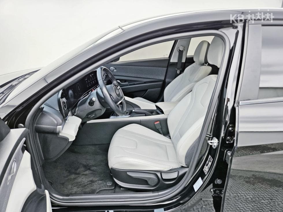 Hyundai All New Avante (Elantra)(CN7)1.6 Gasoline Modern - 5