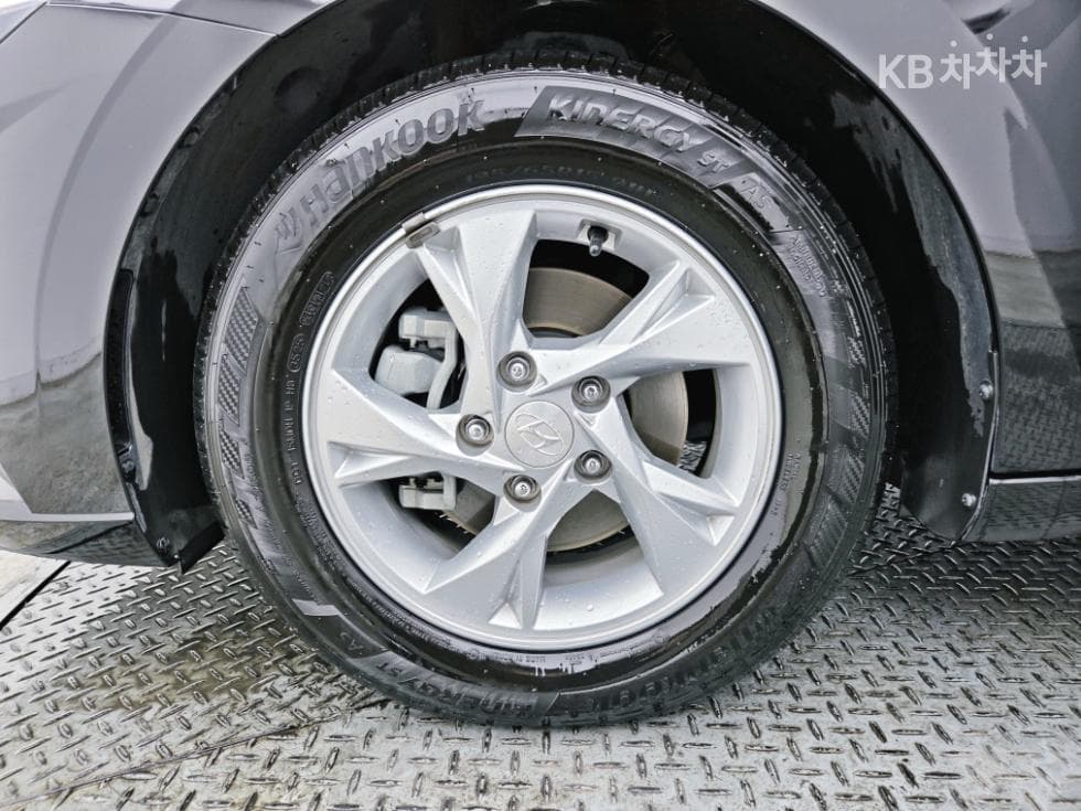 Hyundai All New Avante (Elantra)(CN7)1.6 Gasoline Modern - 18