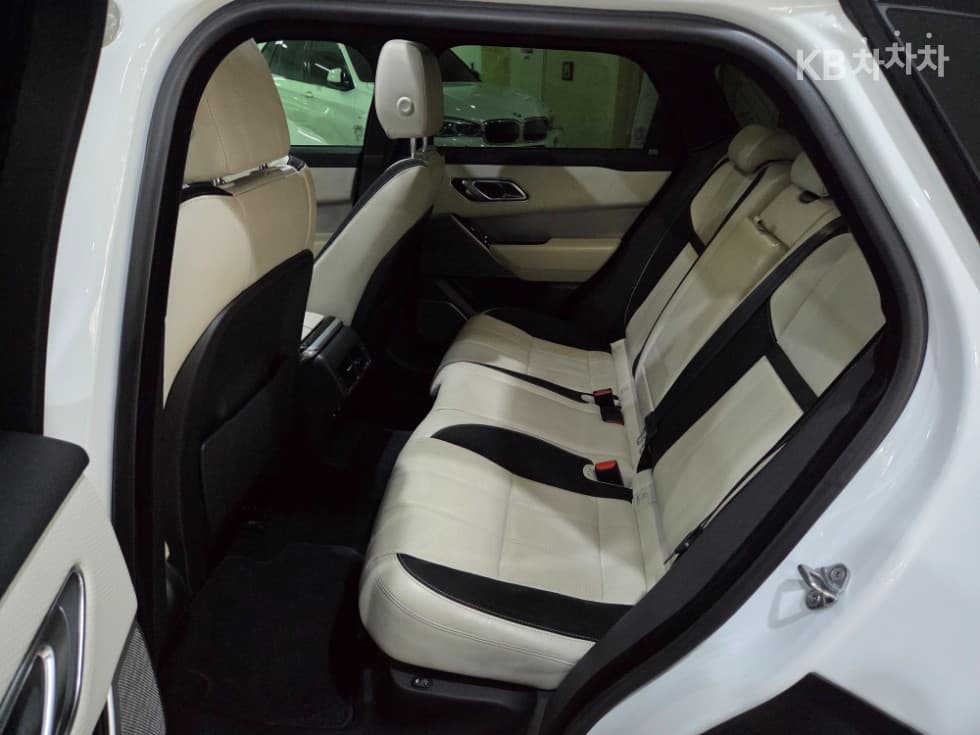 Land Rover Range Rover 벨라3.0 P380 R-Dynamic SE - 7