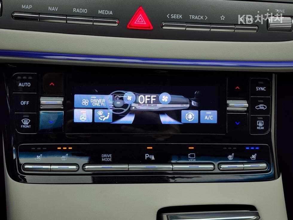 Хюндай The New (фейслифт) Grandeur (Azera) Хибрид2.4 Le Blanc - 9