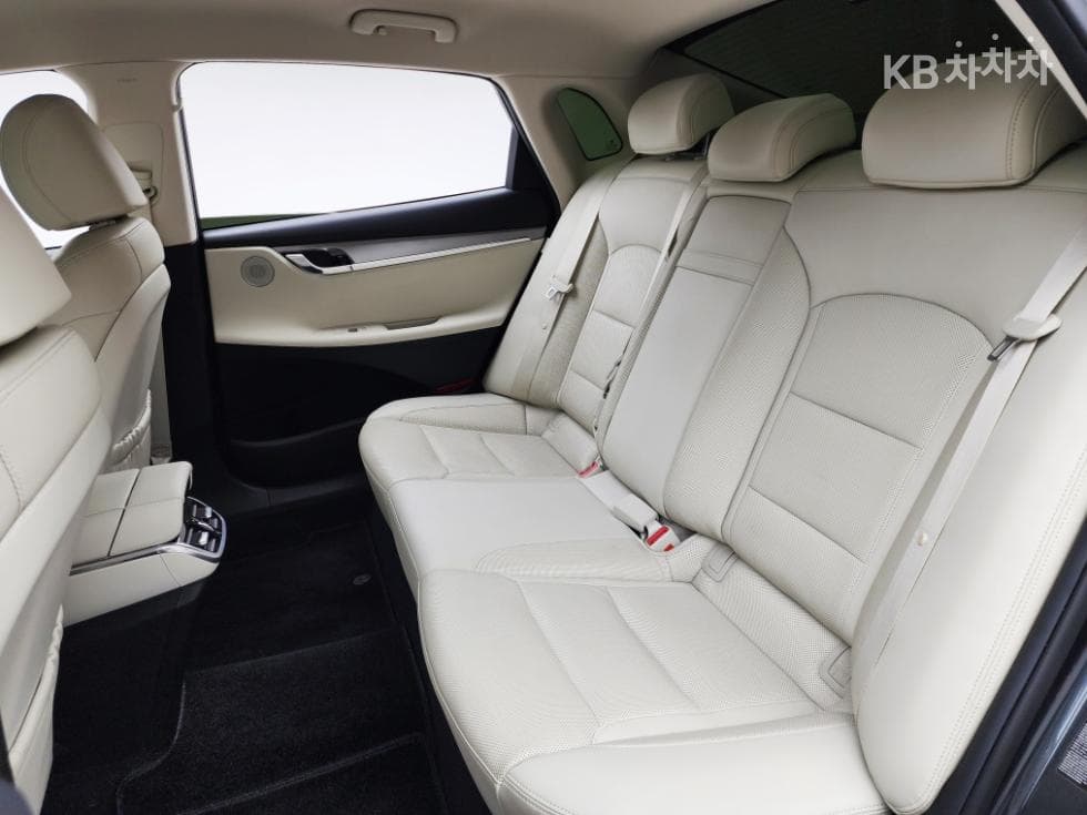 Хюндай The New (фейслифт) Grandeur (Azera) Хибрид2.4 Le Blanc - 22