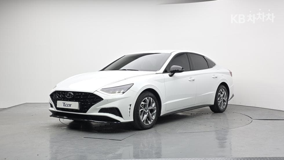 Хюндай Соната (DN8) 2.0 Premium Plus - Image 1