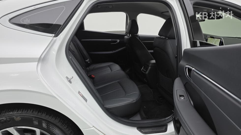 Хюндай Соната (DN8)2.0 Premium Plus - 8