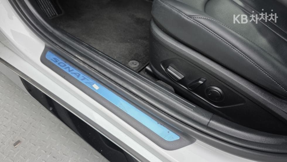 Хюндай Соната (DN8)2.0 Premium Plus - 15