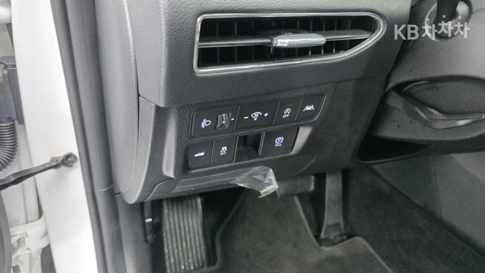 Хюндай Соната (DN8)2.0 Premium Plus - 16