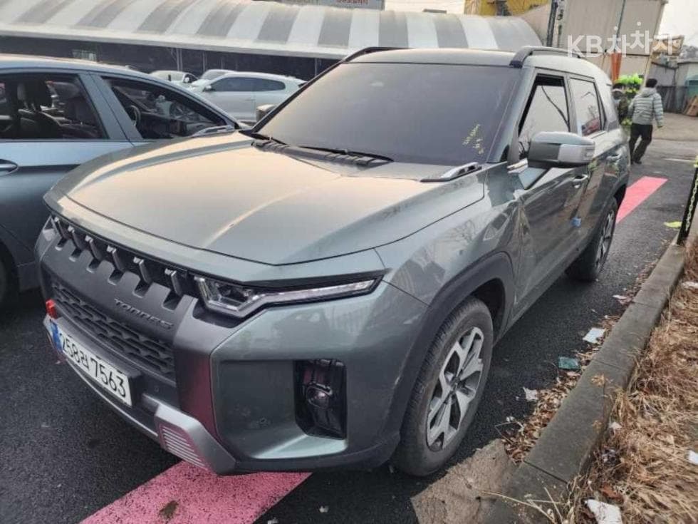 КейДжи Мобилити 토레스(J100) 1.5 GDI Турбо T7 - Image 1