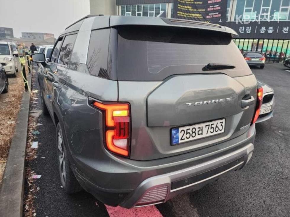 КейДжи Мобилити 토레스(J100)1.5 GDI Турбо T7 - 3