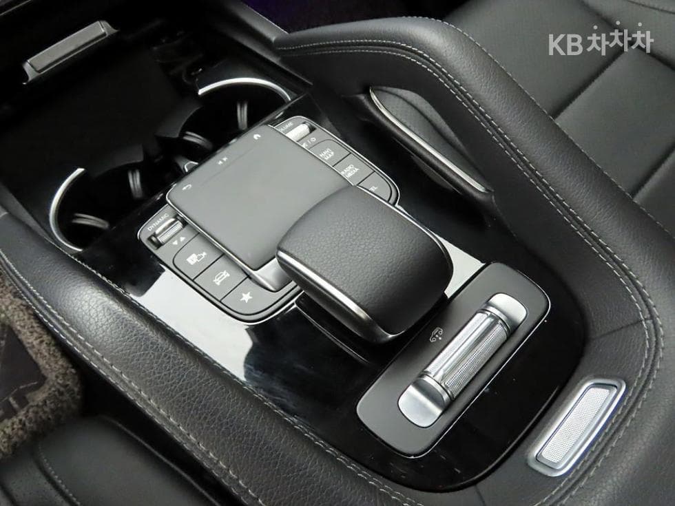 Mercedes-Benz GLE (V167)300 d 4Matic - 12