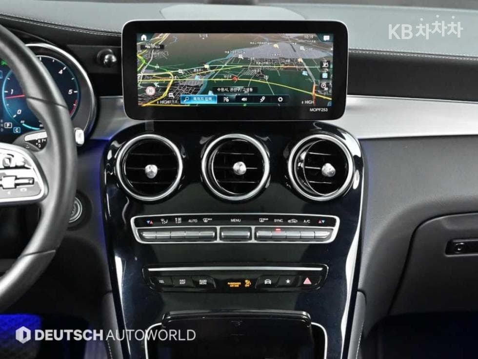 Mercedes-Benz GLC(X253)220 d 4Matic Standard - 14