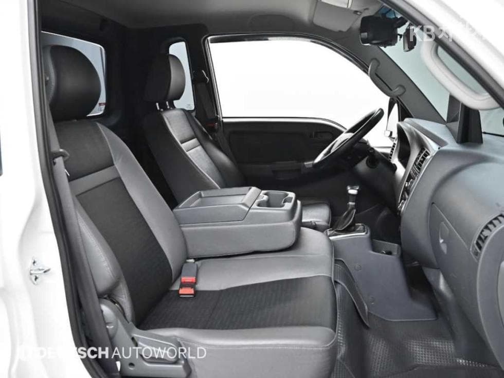 Kia The New (facelift) Bongo 3 (light truck)LPG Box Truck 1 Ton Standard King Cab Extra Long L - 12