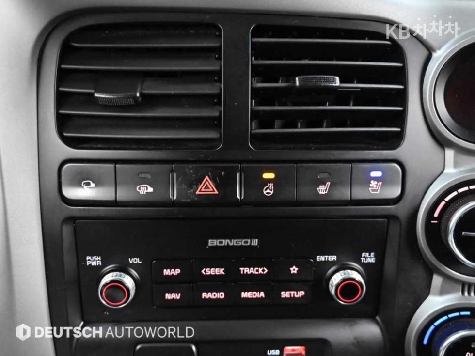 Kia The New (facelift) Bongo 3 (light truck)LPG Box Truck 1 Ton Standard King Cab Extra Long L - 18