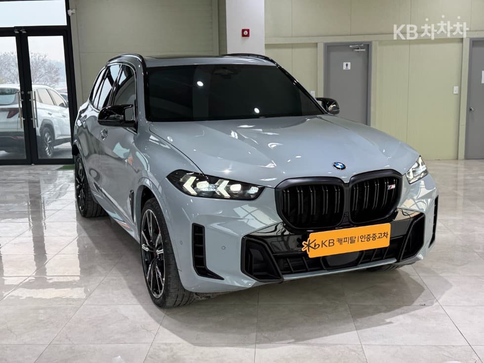 BMW X5 (G05)M60i xDrive Стандартен - 2