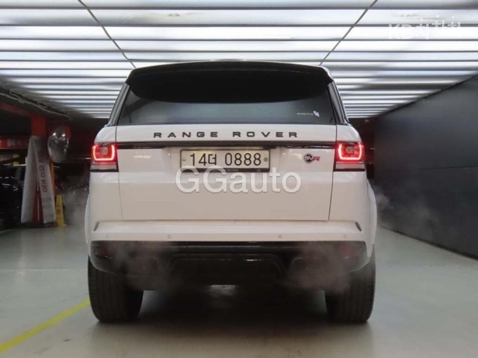 Land Rover New Range Rover Sport5.0 SVR - 3