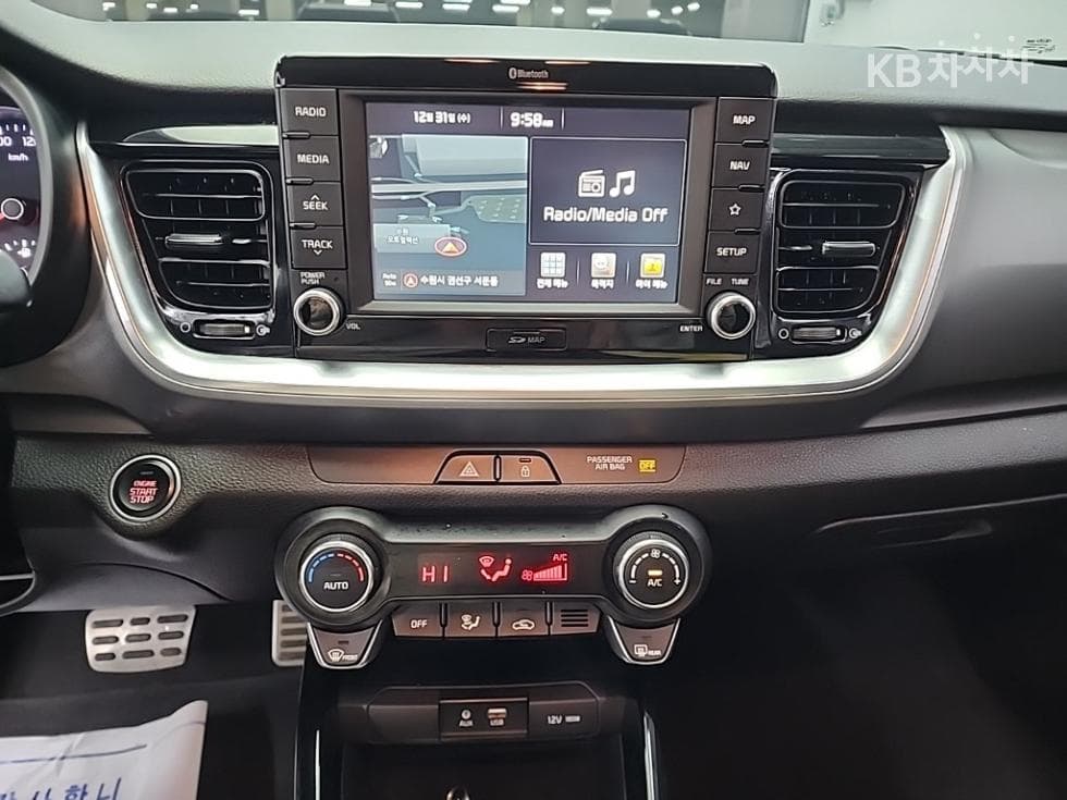 Kia StonicDiesel 1.6 VGT Prestige - 10