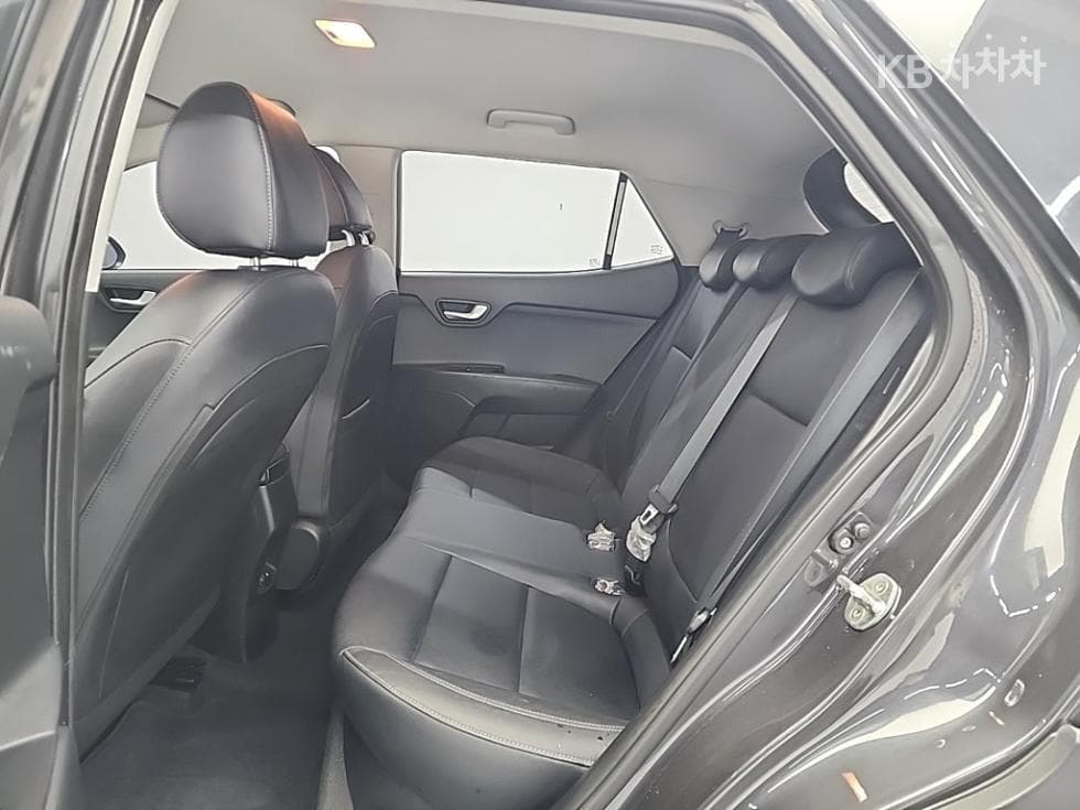 Kia StonicDiesel 1.6 VGT Prestige - 12