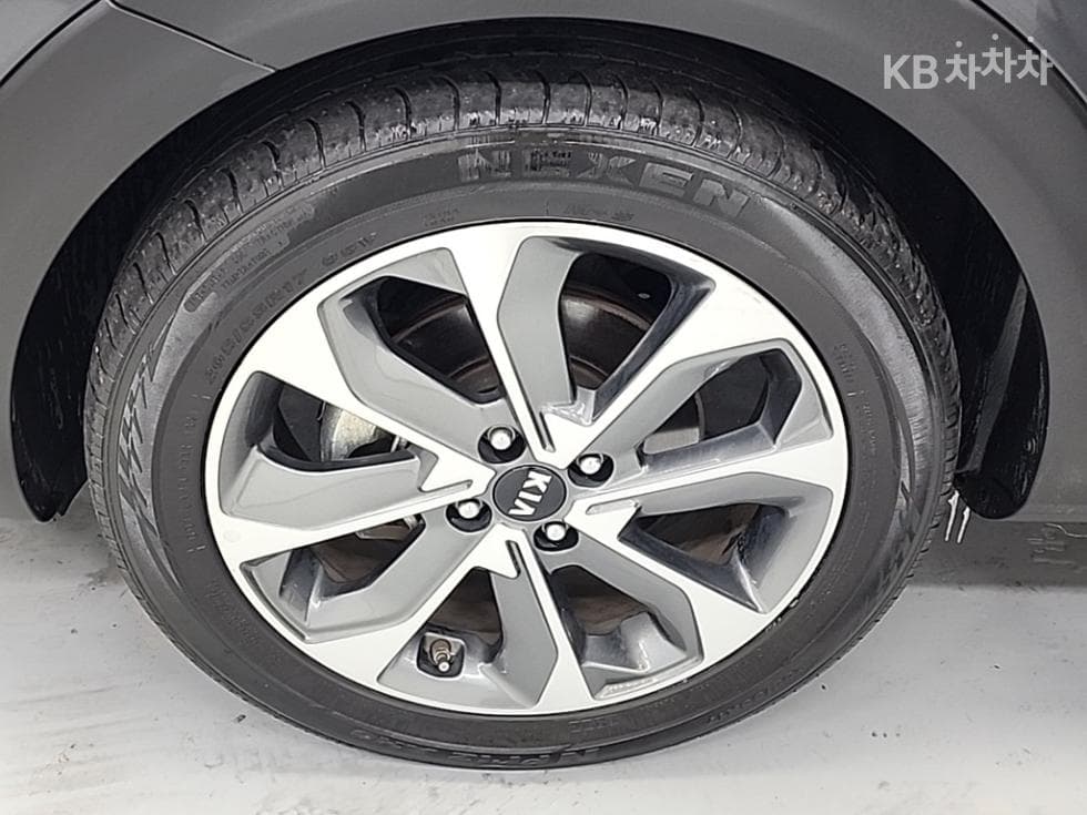 Kia StonicDiesel 1.6 VGT Prestige - 19