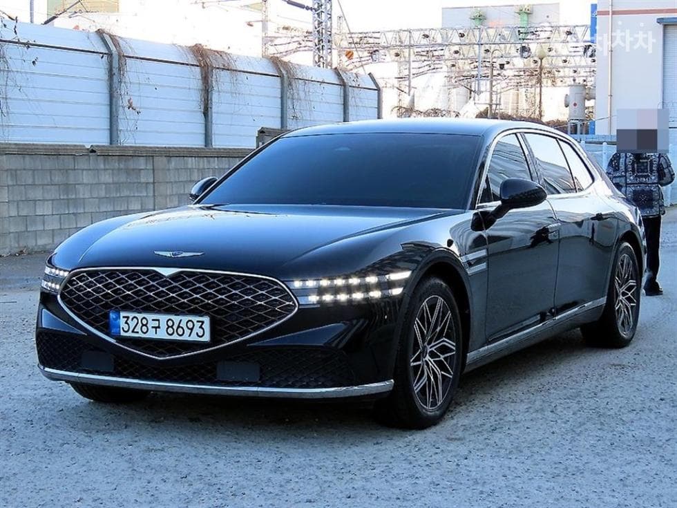 Genesis G90(RS4) 3.5T AWD Standard - Image 1