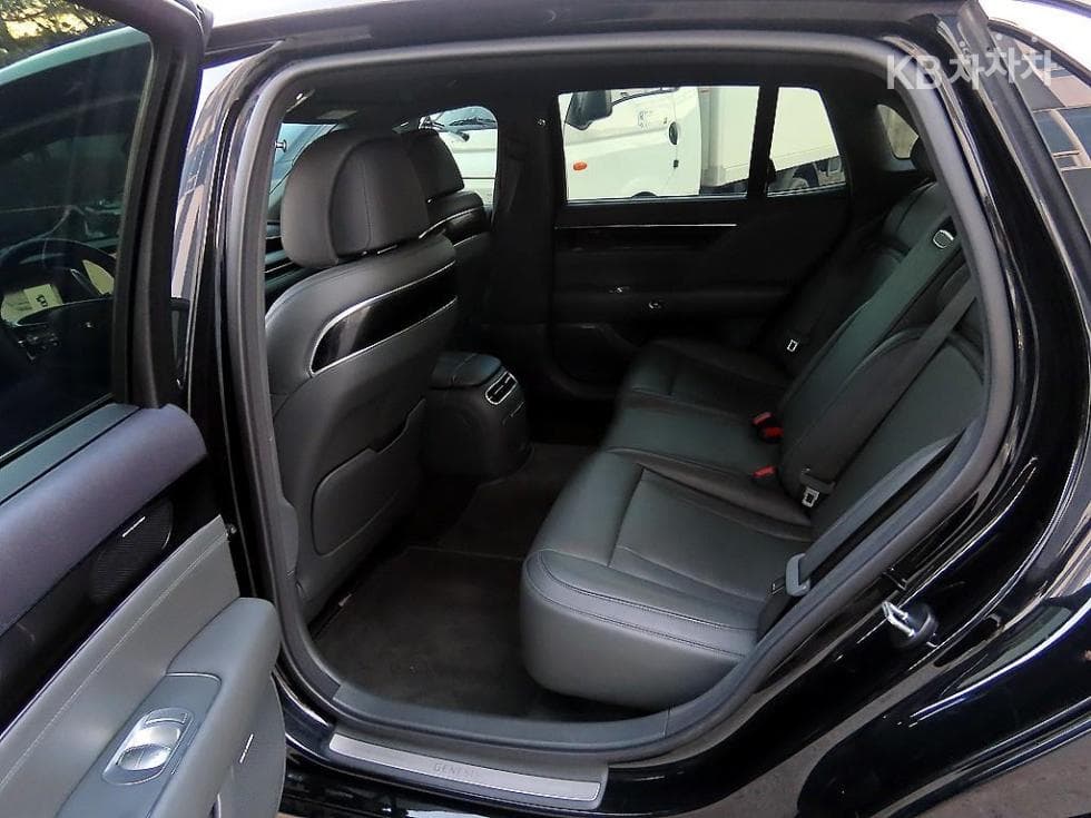 Дженезис G90(RS4)3.5T AWD Стандартен - 6