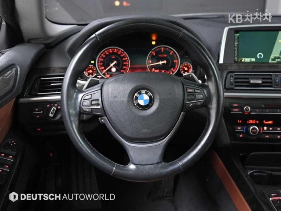 BMW Нов6 Series640d xDrive 그란Купе Стандартен - 13