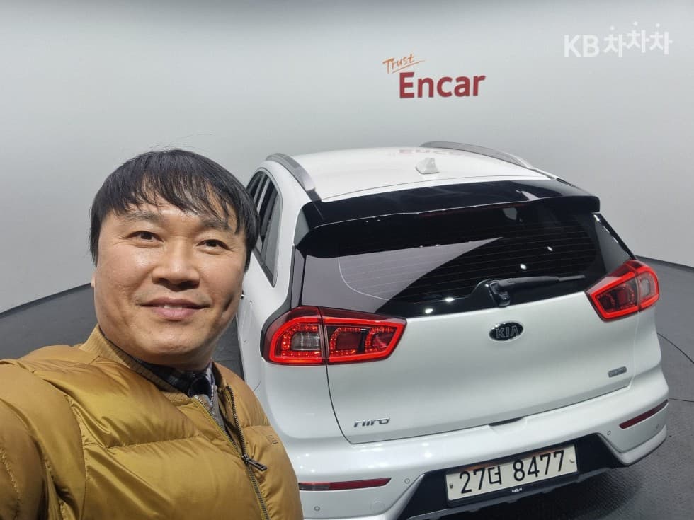 Киа Ниро1.6 Престиж - 7