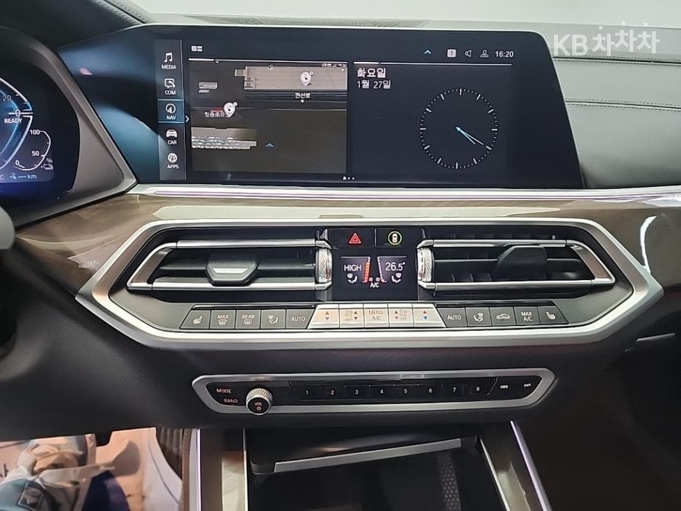 BMW X5 (G05)xDrive 45e xLine - 10