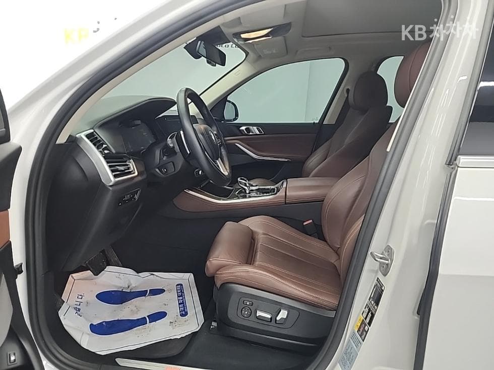 BMW X5 (G05)xDrive 45e xLine - 11