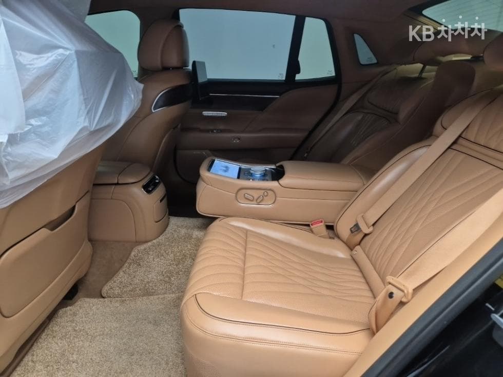 Genesis G90(RS4)3.5T AWD Standard - 12