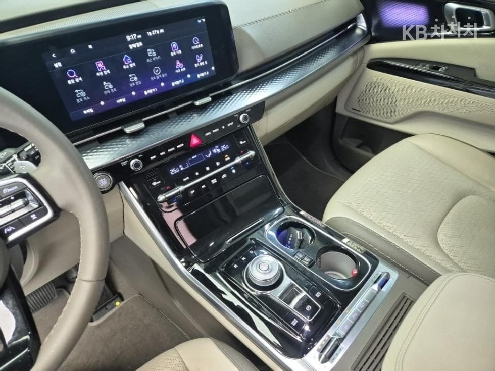 Киа Канивал 4-то поколениеВисок Лимузин (Канивал) G3.5 GDI 9-местен Signature - 10