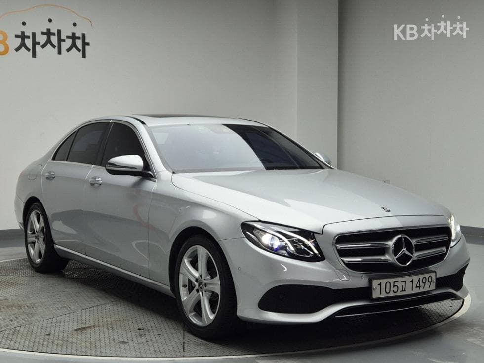 Mercedes-Benz New E-ClassE200 Avantgarde W214 - 4