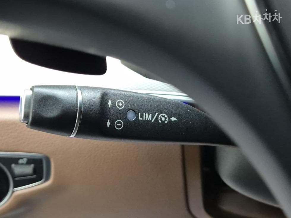 Mercedes-Benz New E-ClassE200 Avantgarde W214 - 16