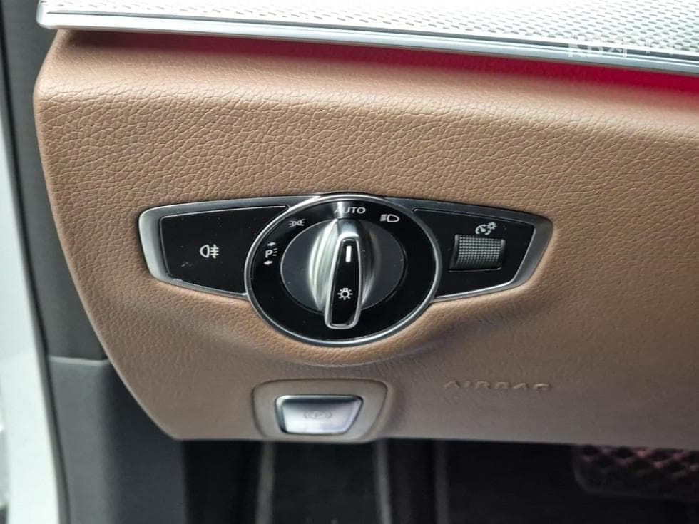 Mercedes-Benz New E-ClassE200 Avantgarde W214 - 18