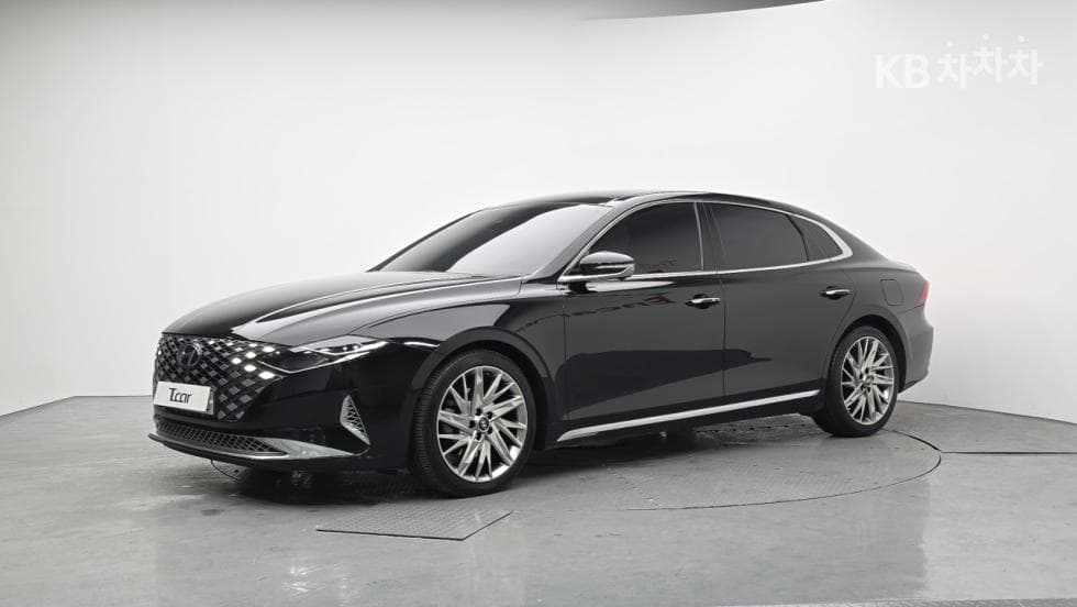 Hyundai The New (facelift) Grandeur (Azera) 2.5 Calligraphy - Image 1