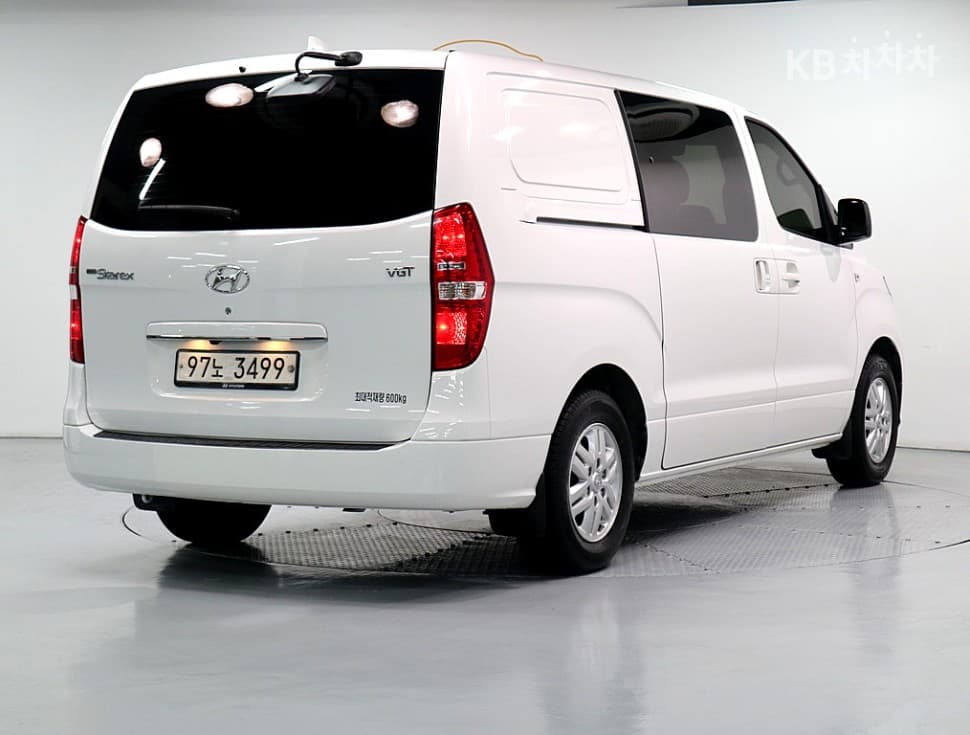 Hyundai The New (facelift) 그랜드 Star렉스Van 5-seater Modern - 3